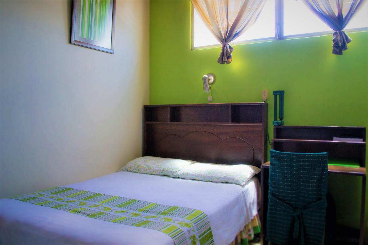 Hotel Oasis Сан Салвадор Екстериор снимка