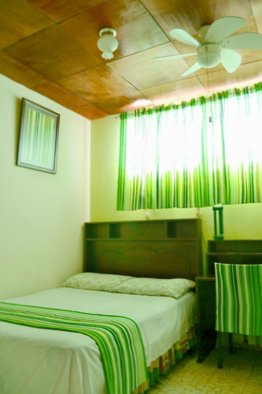 Hotel Oasis Сан Салвадор Екстериор снимка
